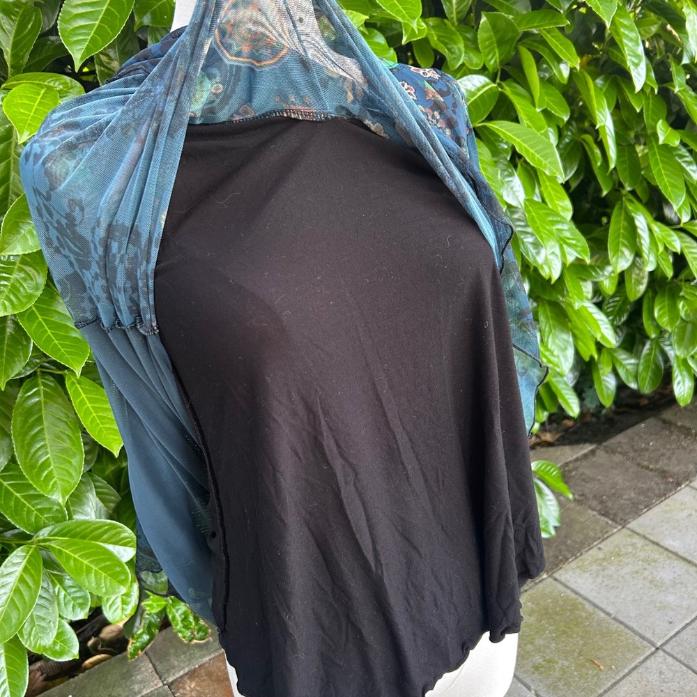 vintage 90's whimsical whimsigoth floral blue mesh layered top - Picture 8 of 8